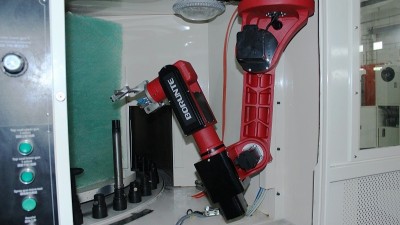 機(jī)械手自動(dòng)噴涂的優(yōu)點(diǎn)有哪些？看看噴涂設(shè)備廠家怎么說