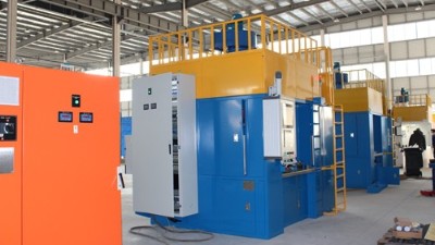 自動噴膠機(jī)的易損件需要多久更換一次?