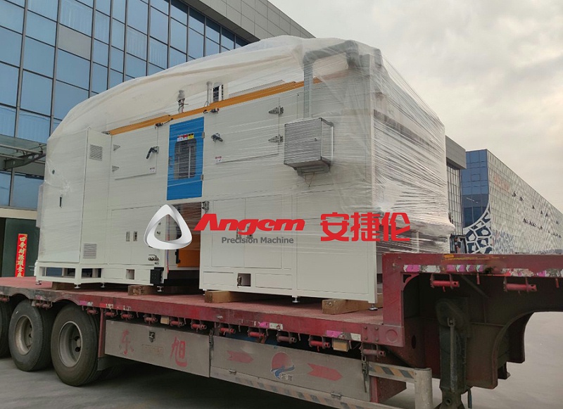 旋轉(zhuǎn)浸膠機1