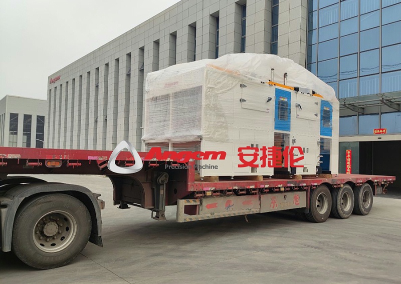 旋轉(zhuǎn)浸膠機3