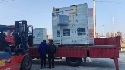 安捷倫順利向?qū)幉p震客戶交付鏈式外圓滾涂機? ? ? ?