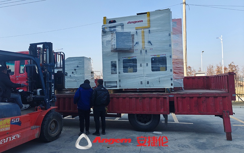 滾涂機發(fā)寧波2