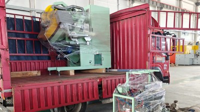 PR90 - DYS12M型自動滾噴機順利發(fā)常州密封件客戶