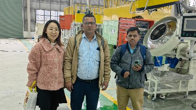 印度老客戶再下三臺自動噴涂設(shè)備，并到訪考查安捷倫新工廠