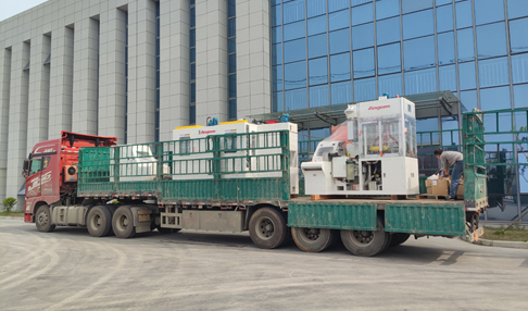 發(fā)貨2臺！安徽客戶訂的汽車襯套外圓自動滾膠機、內(nèi)孔滾涂機