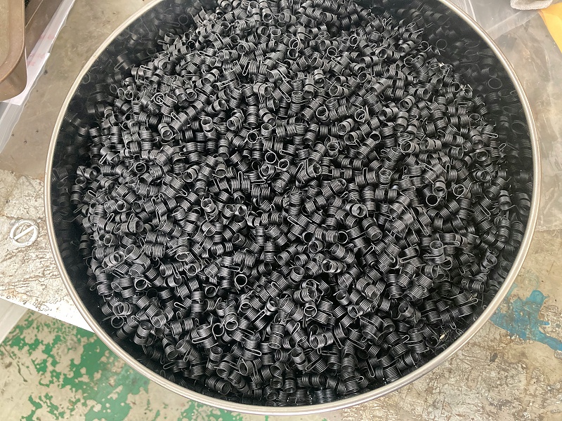 自動滾噴機產(chǎn)品打樣后